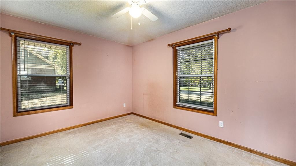 3717 Harvard Avenue — photo 16