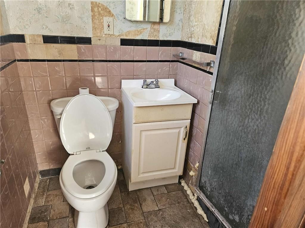 716 S Osbun Street — photo 15