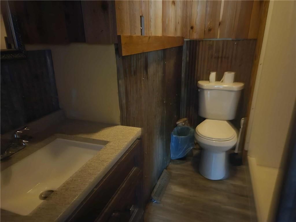 716 S Osbun Street — photo 17
