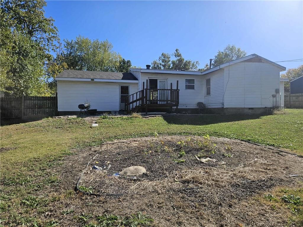 716 S Osbun Street — photo 20