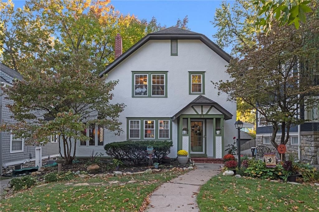 21 E 54th Terrace, Kansas City, MO