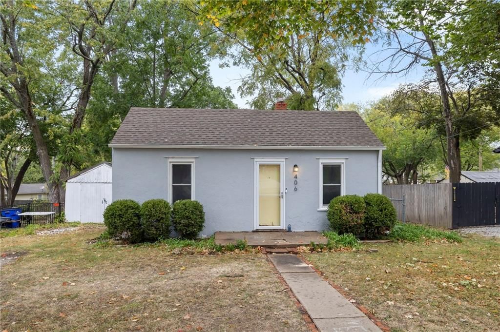 406 W 1st Street, Lee's Summit, MO