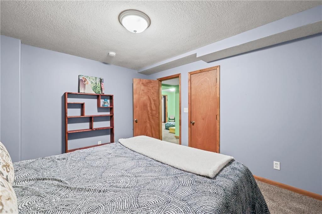 1017 E Pumpkin Ridge Street — photo 24
