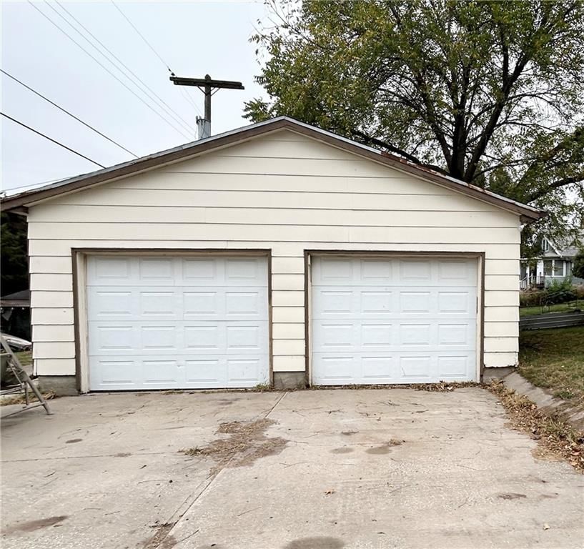2844 Angelique Street — photo 15
