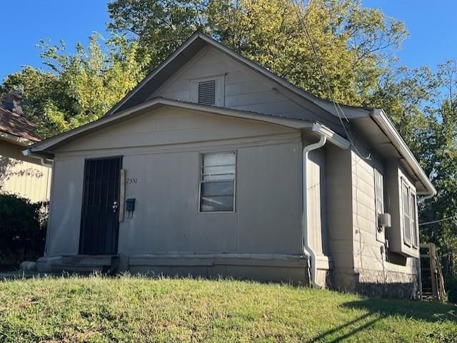 2551 Chelsea Avenue, Kansas City, MO