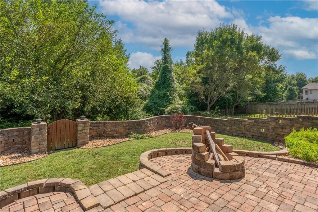 1211 Holland Square — photo 26
