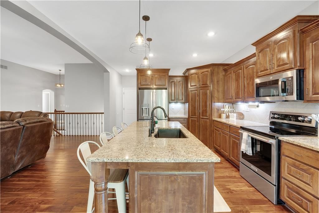 1211 Holland Square — photo 39