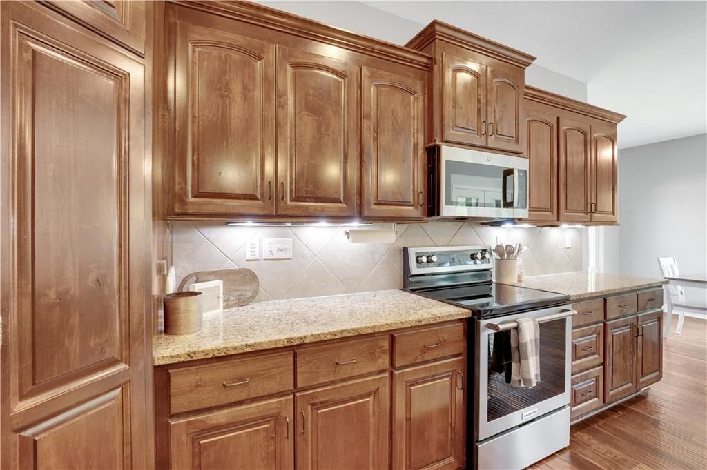 1211 Holland Square — photo 44