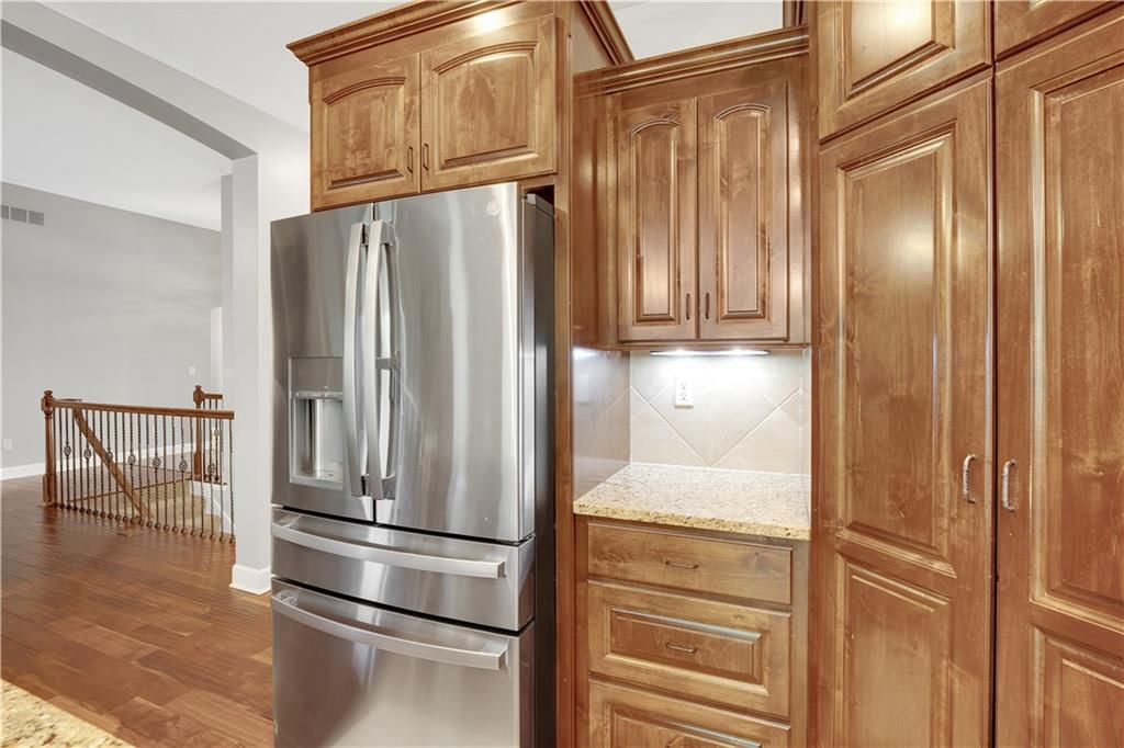 1211 Holland Square — photo 45