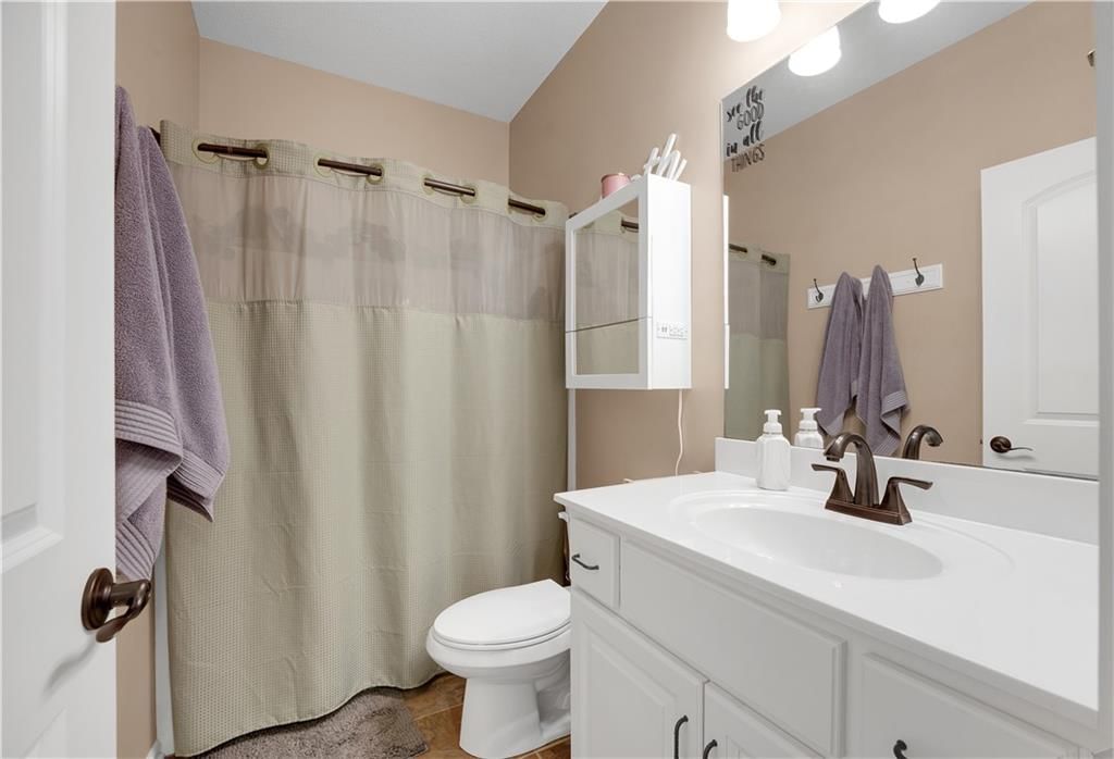 1211 Holland Square — photo 74