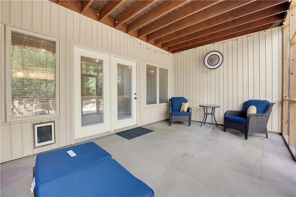 1211 Holland Square — photo 94