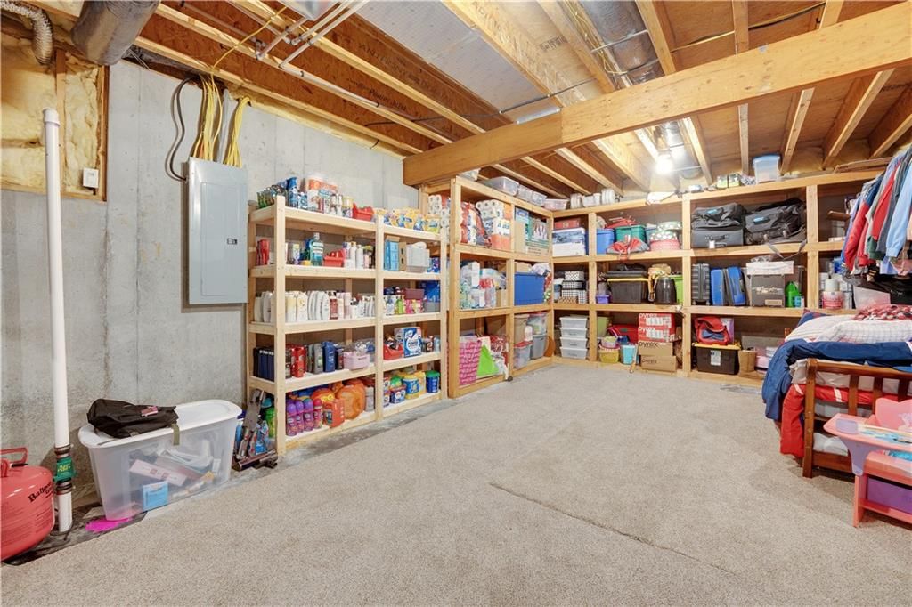 1211 Holland Square — photo 95