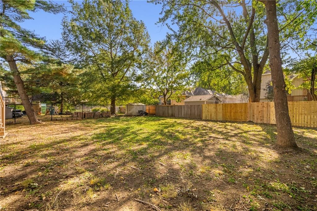 1027 W Wabash Terrace — photo 34