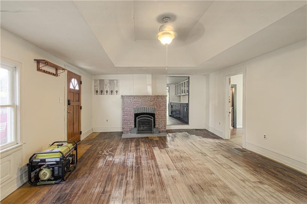 611 Main Street — photo 13