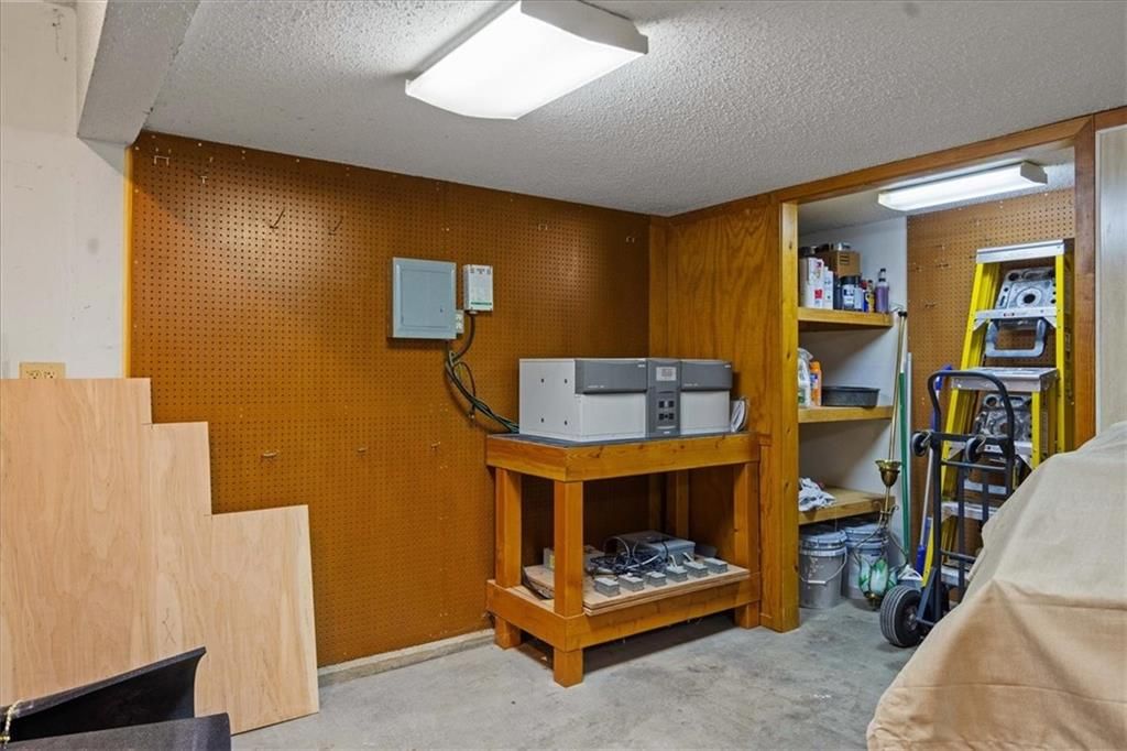 5408 Aminda Street — photo 39