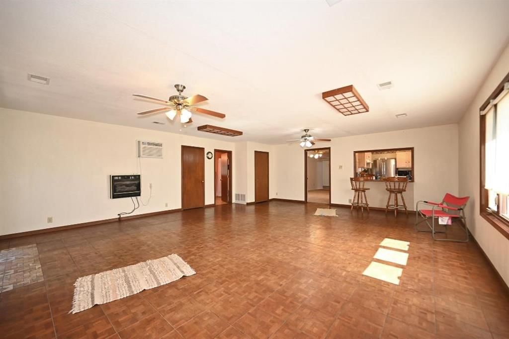 501 N Platte Avenue — photo 27