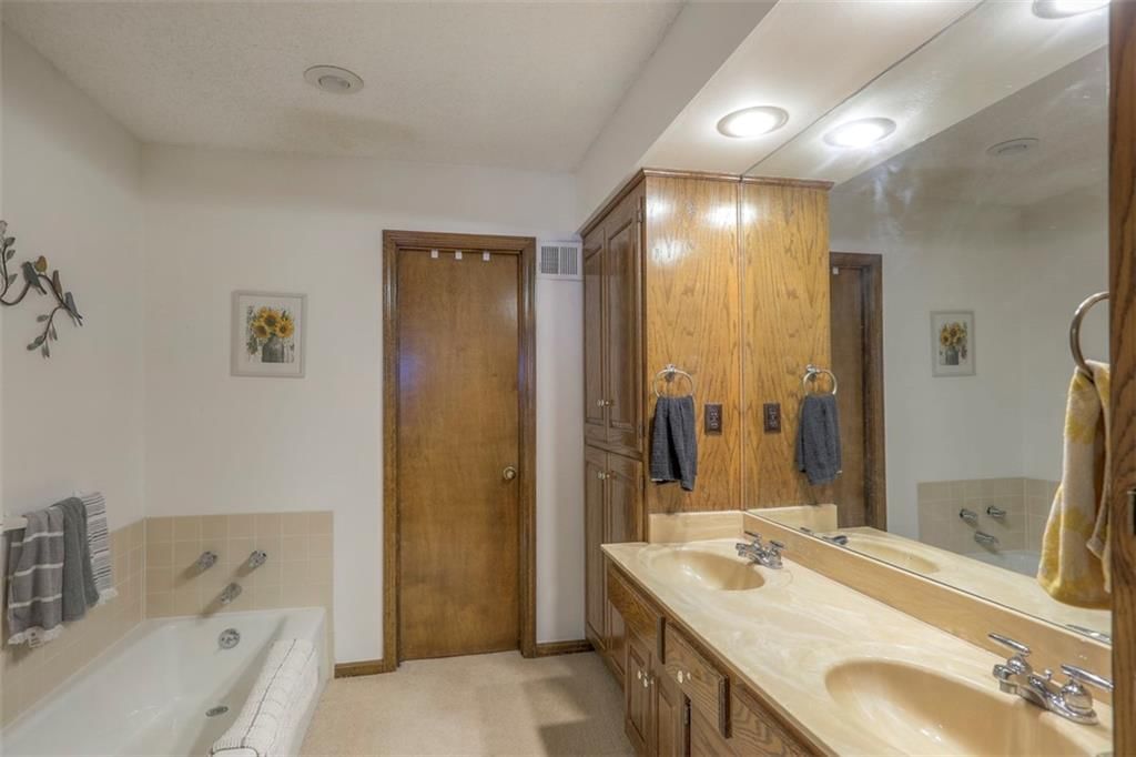 8313 W 120th Street — photo 23