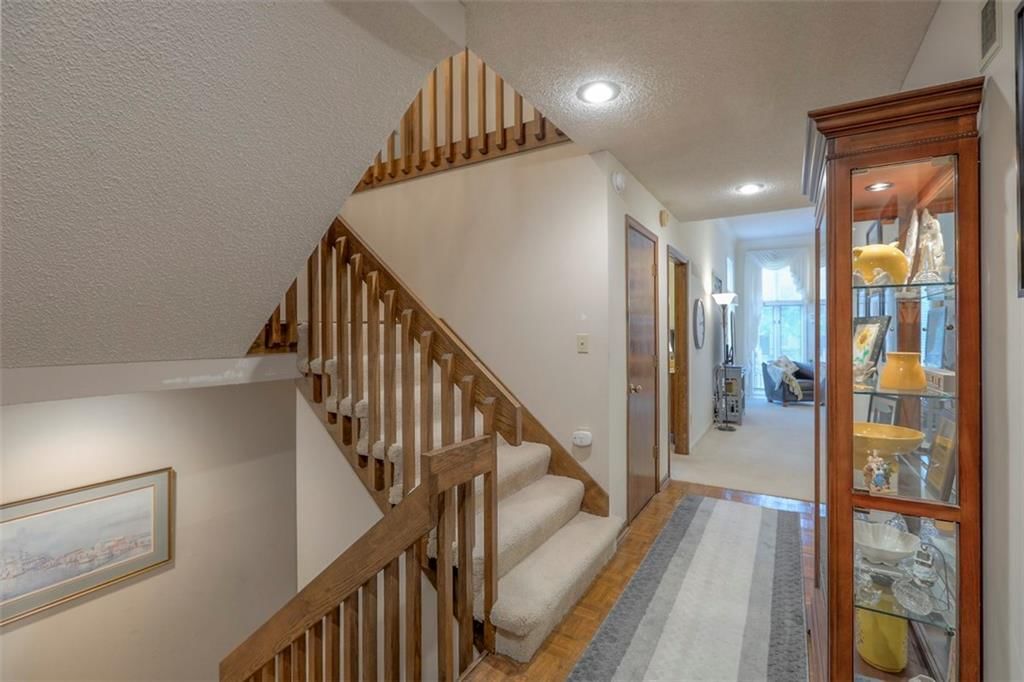 8313 W 120th Street — photo 5