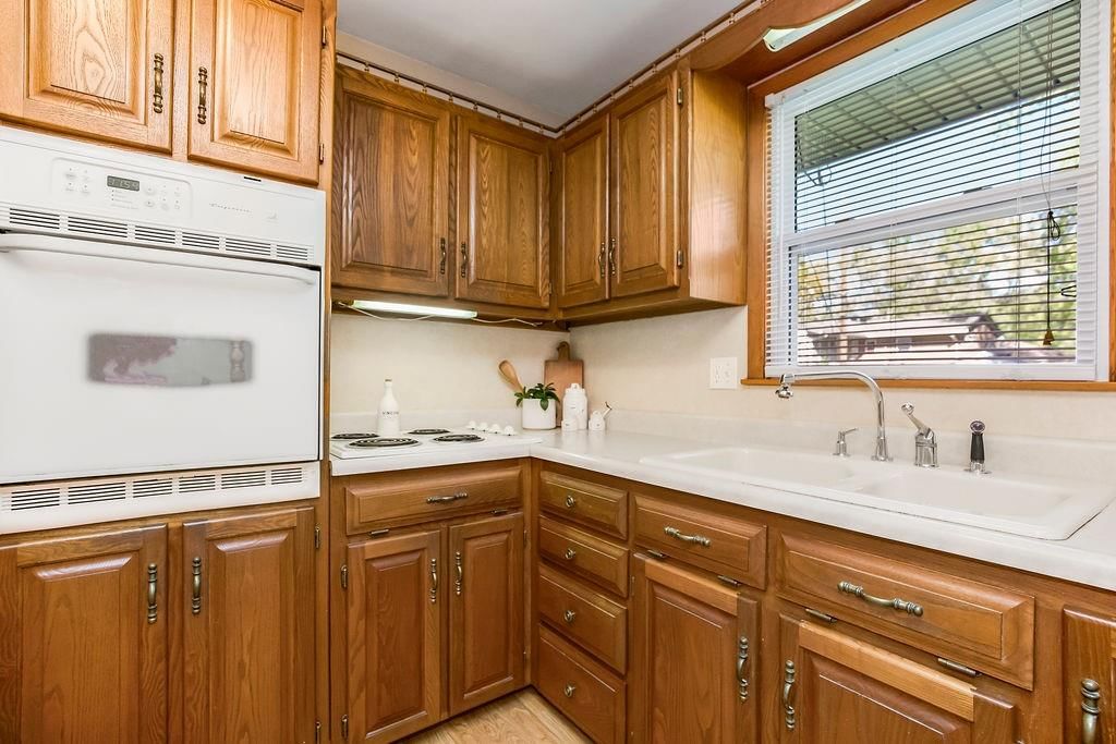 9302 E 81st Terrace — photo 10