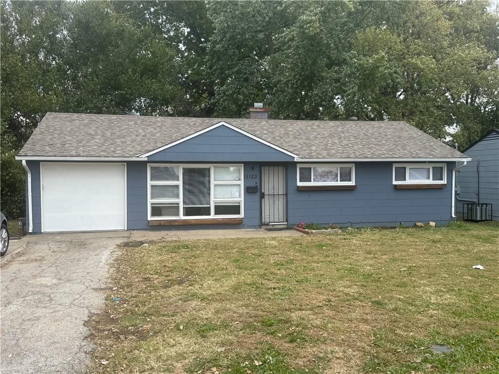 11123 Blue Ridge Boulevard, Kansas City, MO