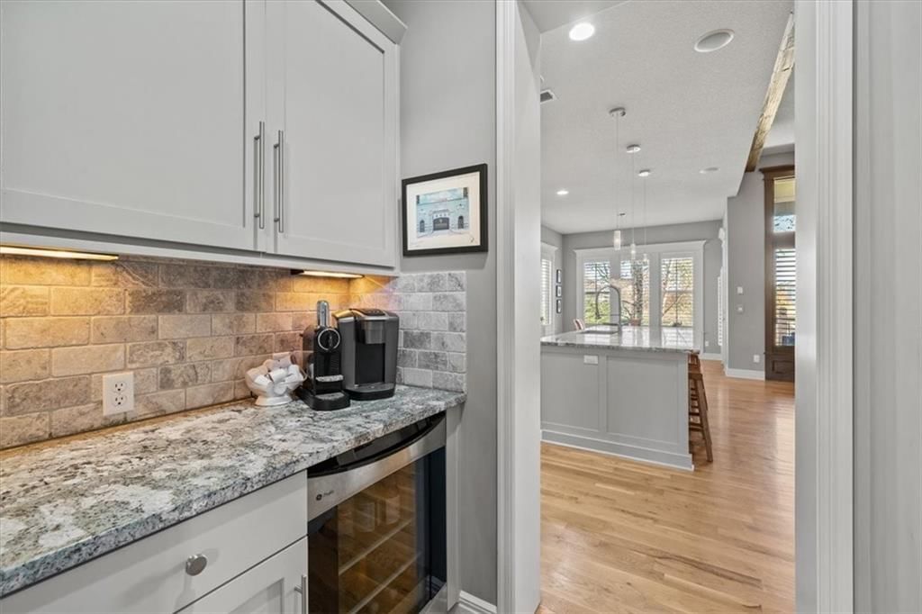 11628 W 154TH Street — photo 10