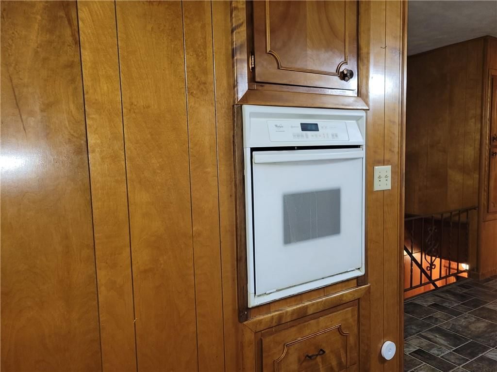 2000 S Vermont Avenue — photo 11