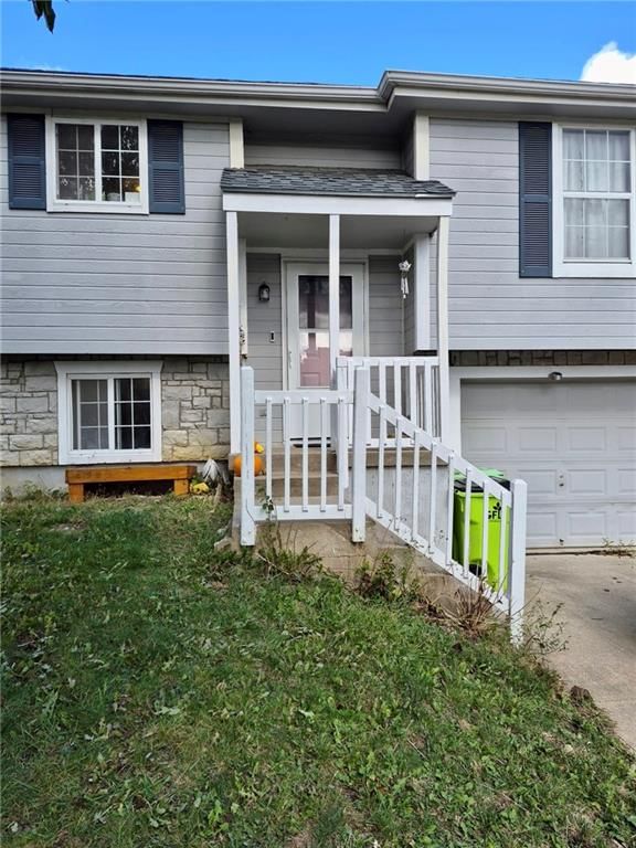 2412 Pearson Circle — photo 3