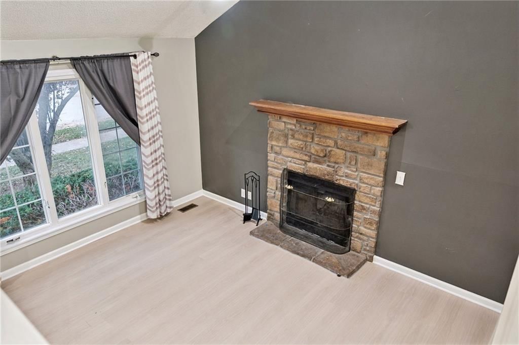 14813 W 150TH Pl Place — photo 7