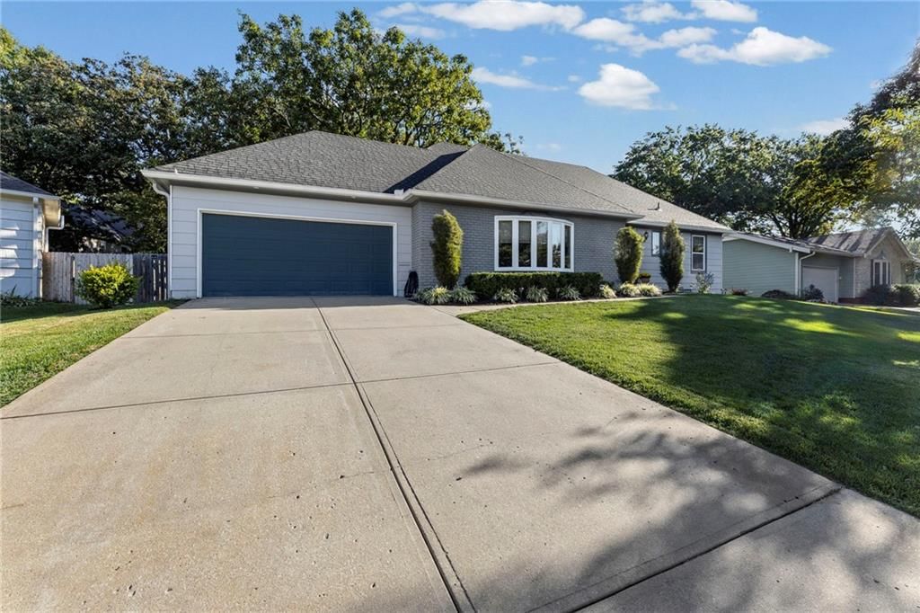 10201 Oakridge Drive — photo 3
