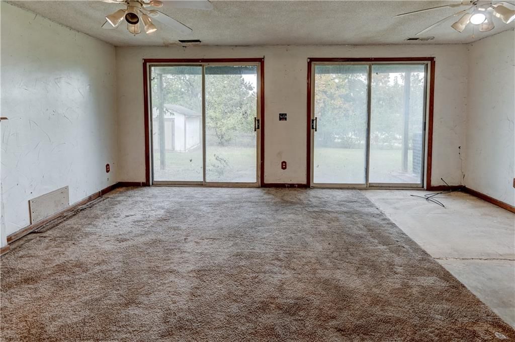 14831 Crystal Drive — photo 32