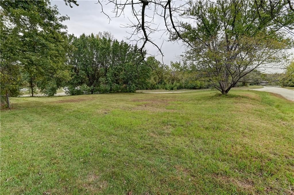 14831 Crystal Drive — photo 49