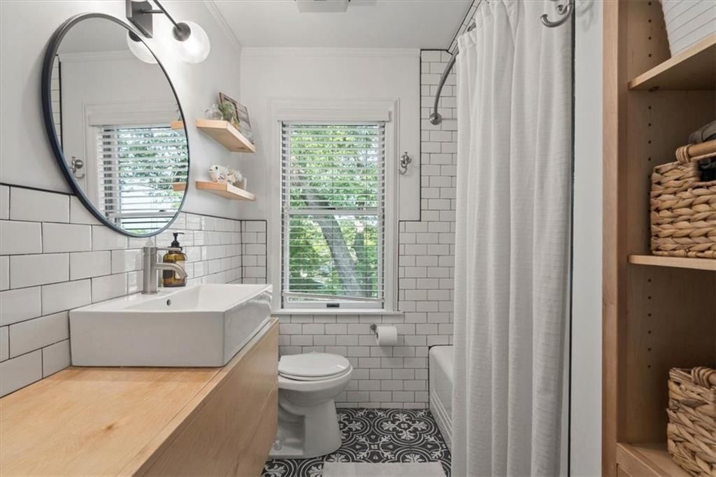 318 NW Briarcliff Road — photo 18