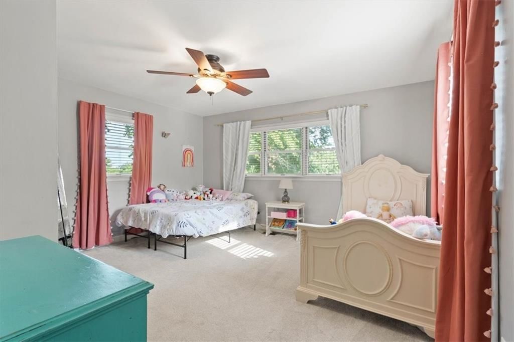 318 NW Briarcliff Road — photo 19