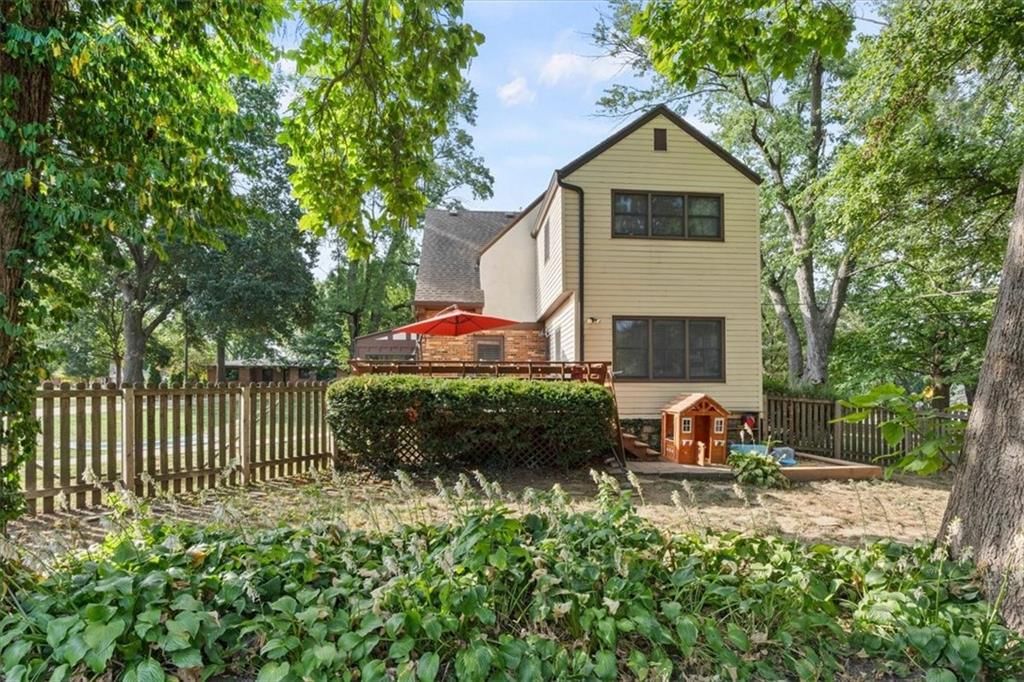 318 NW Briarcliff Road — photo 29