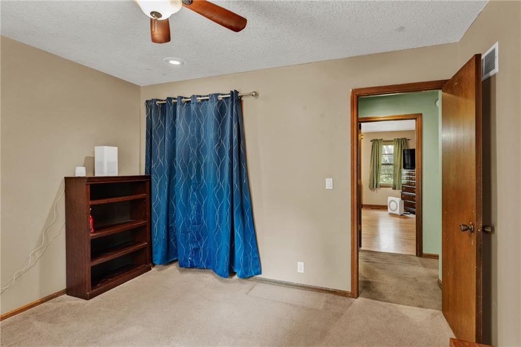 2556 Jasu Drive — photo 12