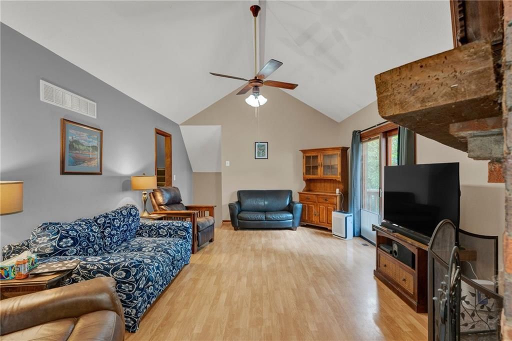 2556 Jasu Drive — photo 27