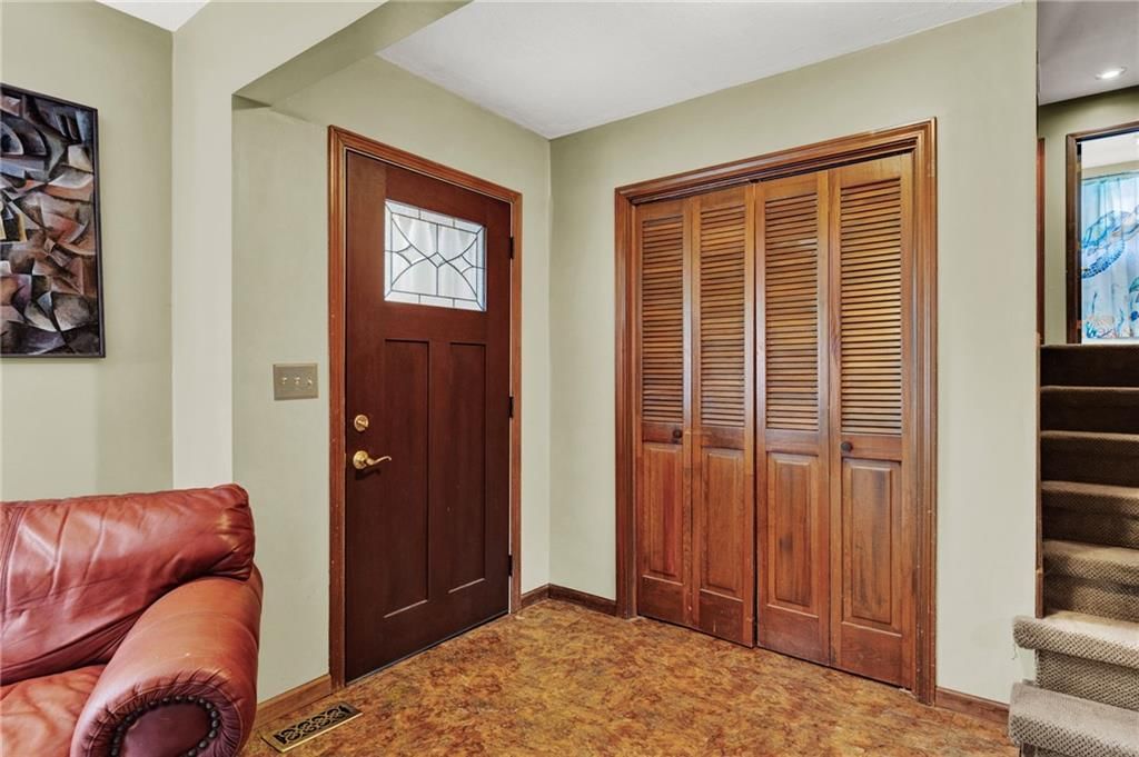 2556 Jasu Drive — photo 5
