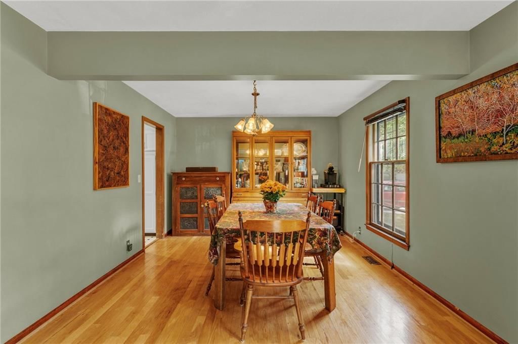 2556 Jasu Drive — photo 8