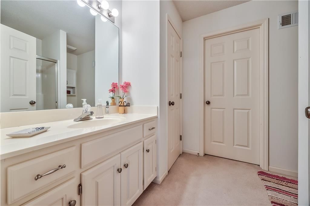14306 Russell Street — photo 23