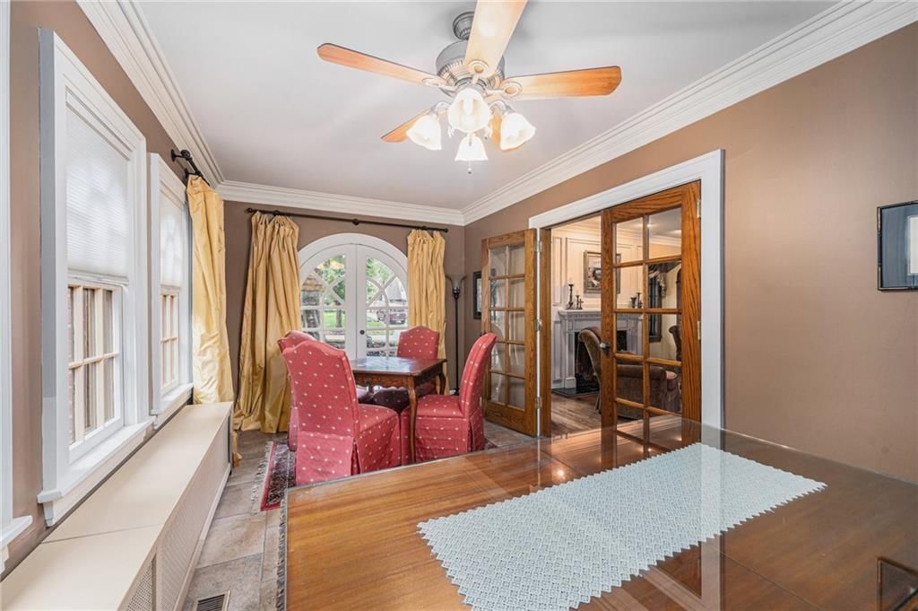 638 W 67th Street — photo 12
