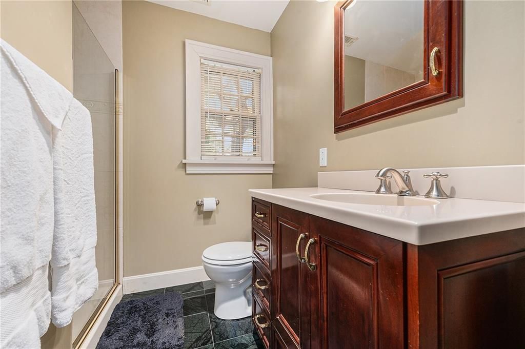 638 W 67th Street — photo 25