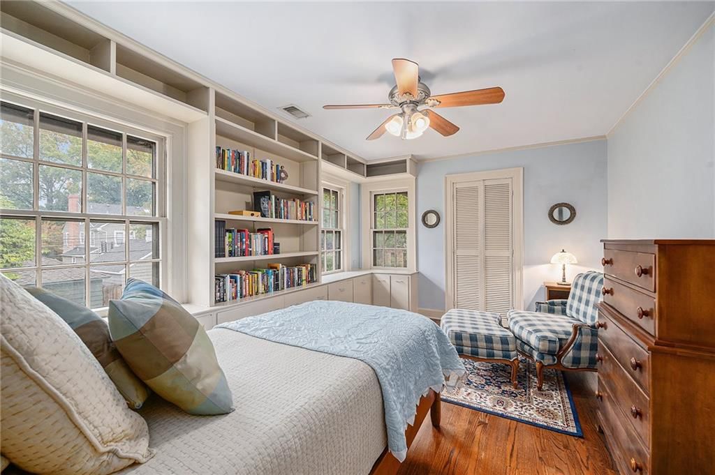 638 W 67th Street — photo 26
