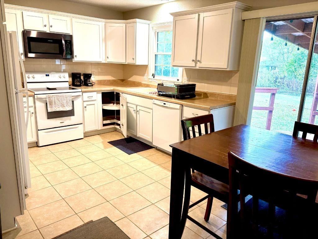 2910 Westlake Drive — photo 8