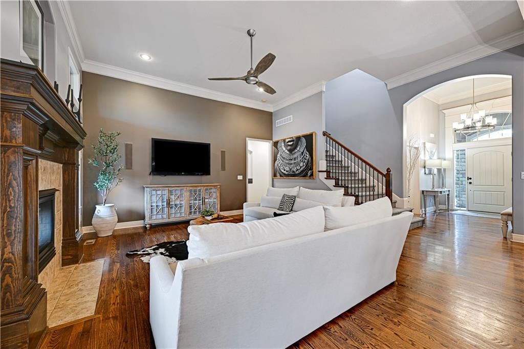 10939 S Carbondale Street — photo 14