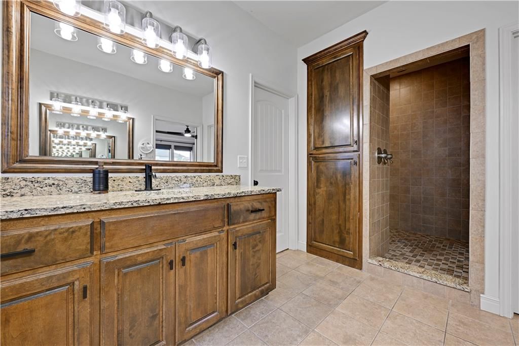 10939 S Carbondale Street — photo 30