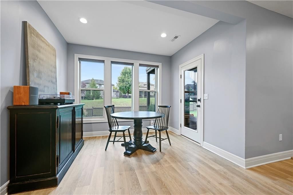 10939 S Carbondale Street — photo 49