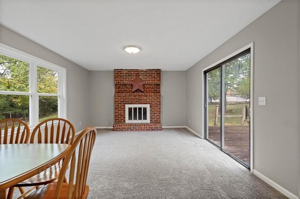 Photo 12 of 31 - 8704 W 88th Street
