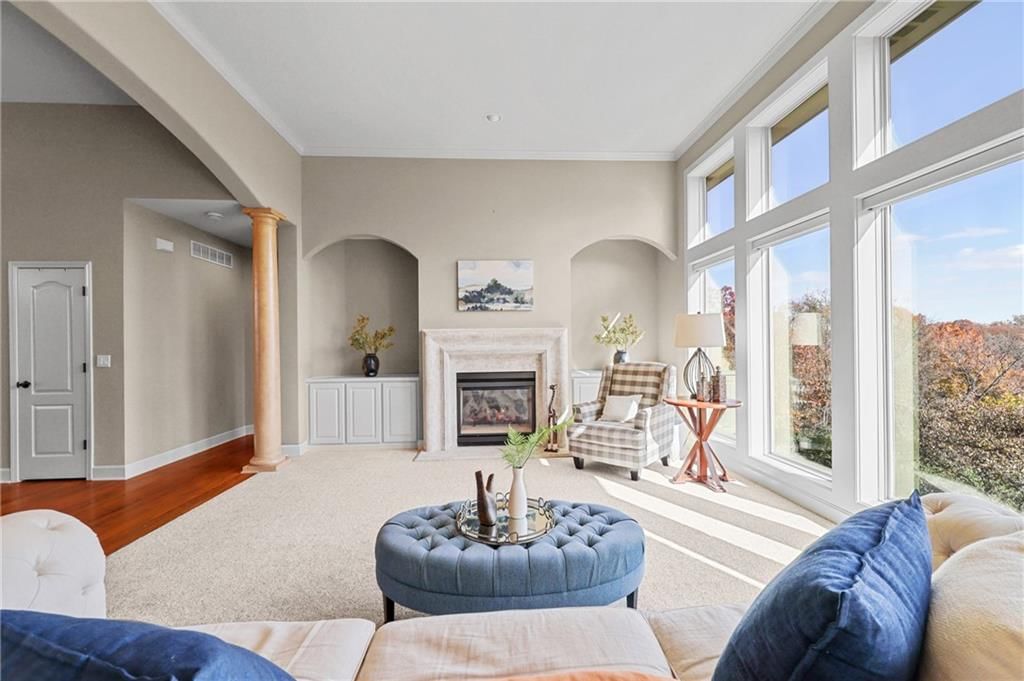 129 NW Morton Drive — photo 9