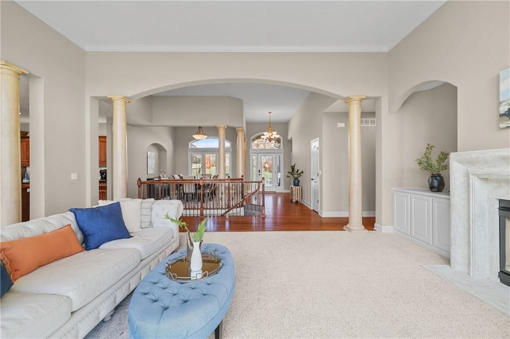 129 NW Morton Drive — photo 10