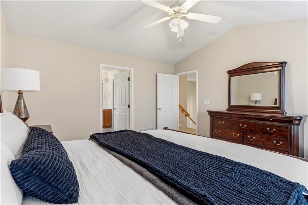 1864 W Concord Drive — photo 19